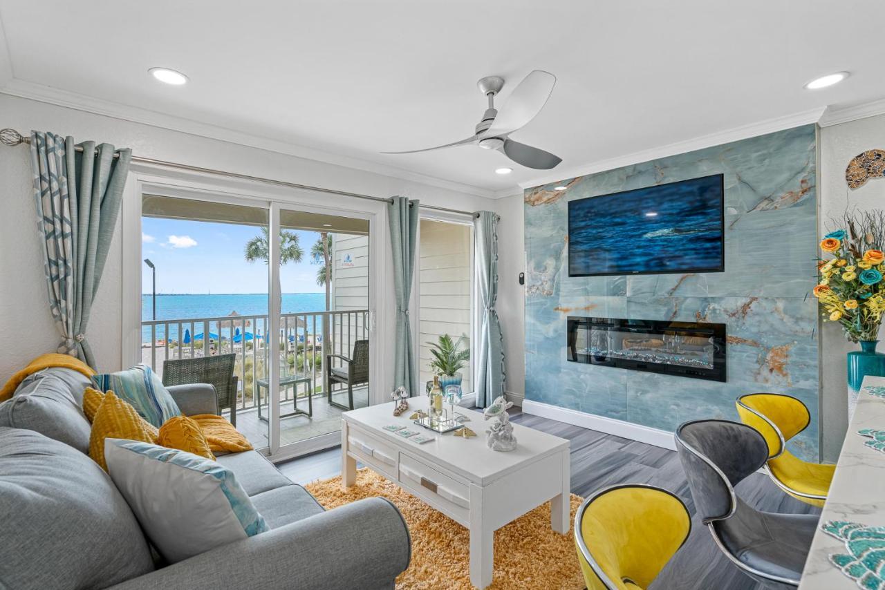 Bay Views From Your Balcony Beach Resort Tampa Bagian luar foto