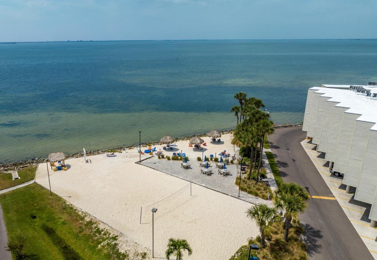 Bay Views From Your Balcony Beach Resort Tampa Bagian luar foto